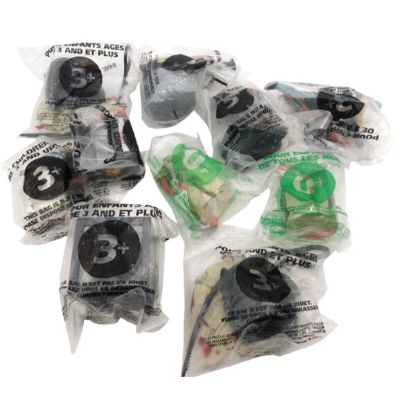 Lot of 10 SEALED Taco Bell Star Wars Trilogy 1990s Kids Meal Toys - Picture 1 of 5